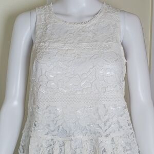Women's Lace Sleeveless Top - White